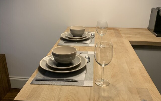Immaculate 1-bed Apartment in Glasgow Denniston