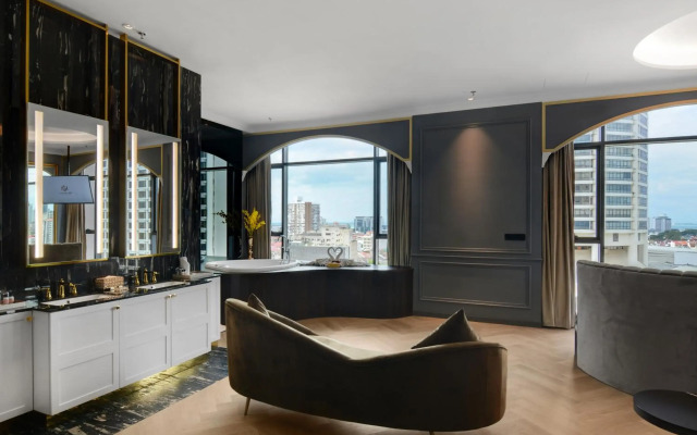 The Granite Luxury Hotel