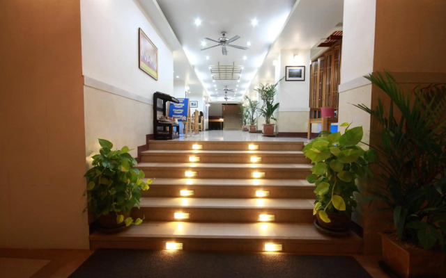 First Residence Hotel