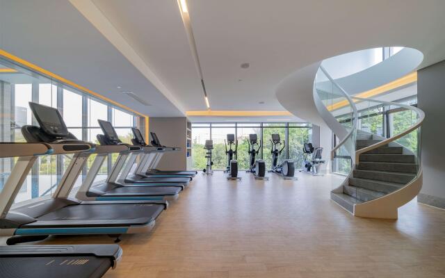 DoubleTree by Hilton Shenzhen Nanshan Hotel & Residences