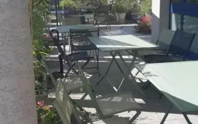 Ibis Budget Lons le Saunier - A39