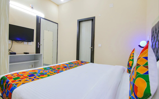 Fabhotel F9 Ashok Vihar