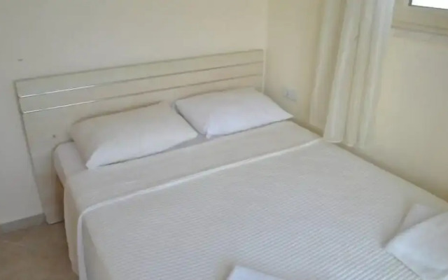 Turquoise Residence 3 Bedrooms with Pool