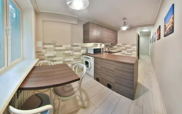 Hotelroom24 on Belorusskaia