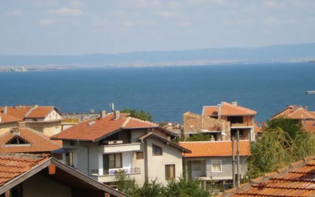 The Sunny Home Guesthouse