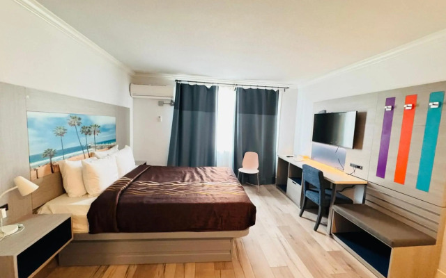 Hometel Suites - Los Angeles (Koreatown)