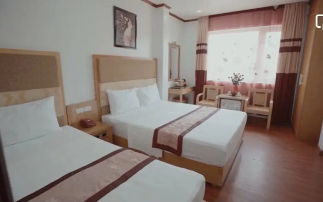 Hoang Anh 2 Hotel