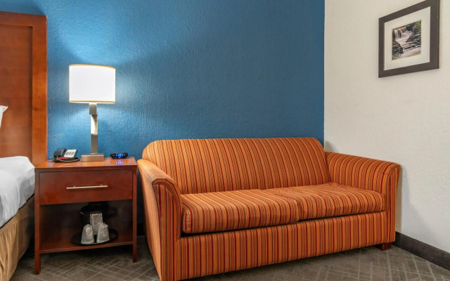 Comfort Inn University