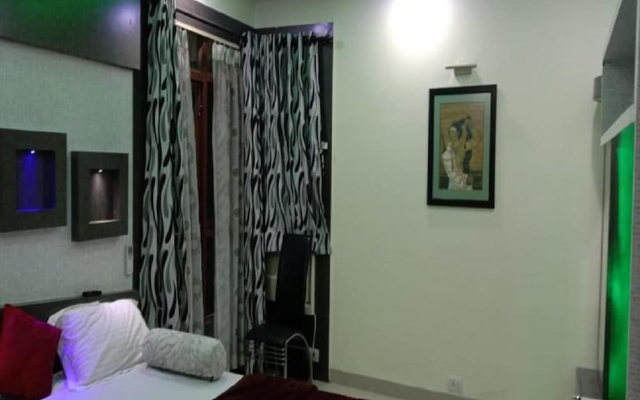 Goroomgo Mohan Palace Dalhousie