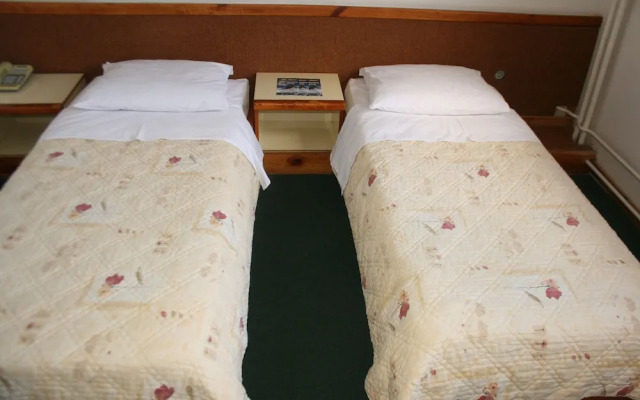 Bat Hotel Bistrica