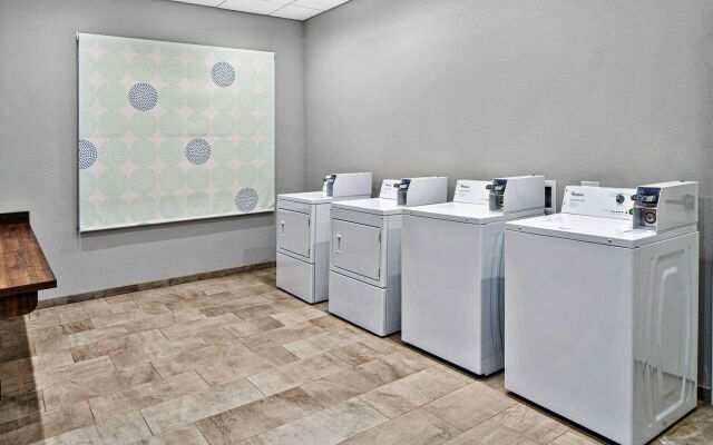 TRU by Hilton Terrell