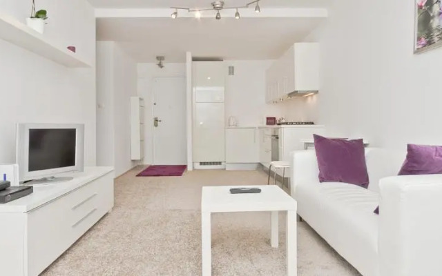 Dream in Warsaw - Al. Jana Pawła II 26