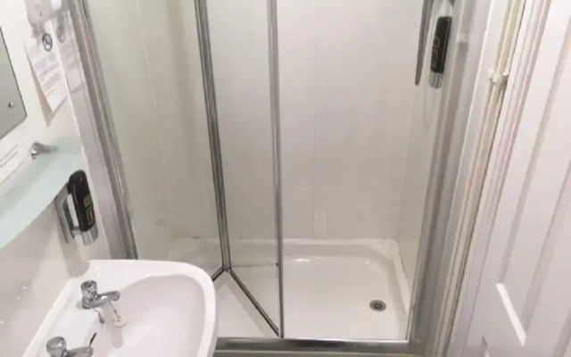 Melbourne View Hotel