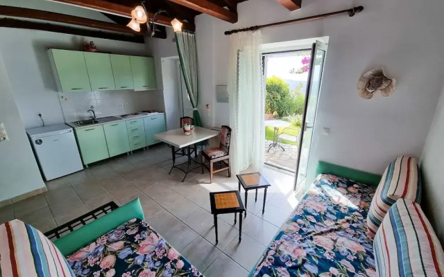 Kefalonia Cozy Nest - Seaview Garden Getaway