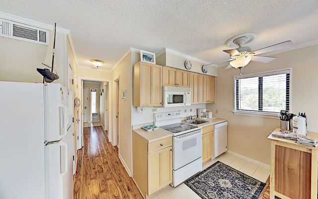 A201hhbt 1 Bedroom Condo