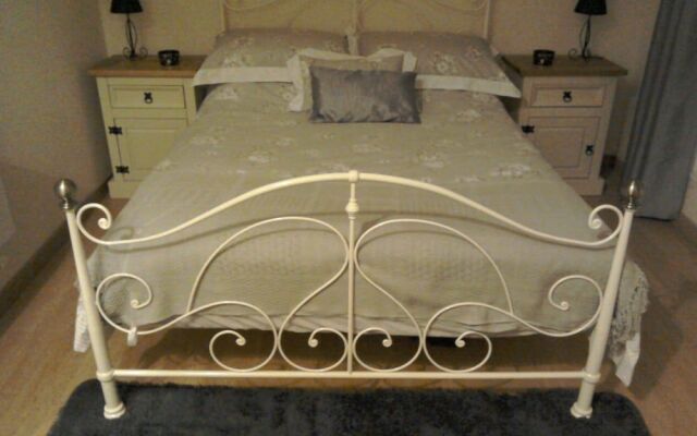 Le Bijou Luxury Farmhouse