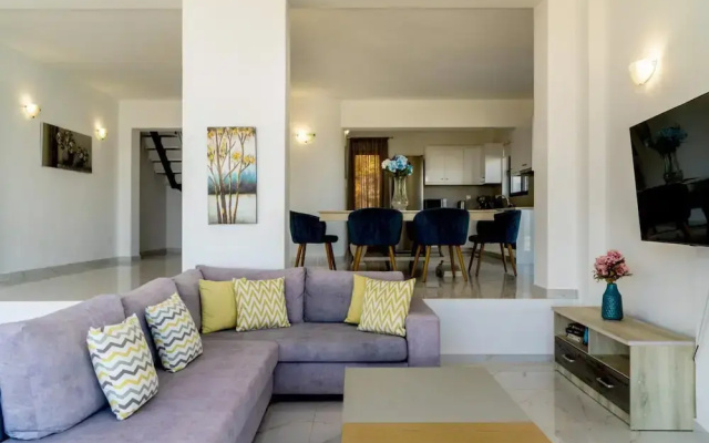 Joy of the Sea Villa
