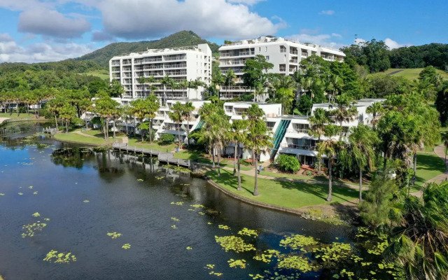 Pacific Bay Resort Suite