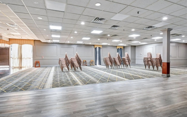 Holiday Inn Piscataway Somerset by IHG