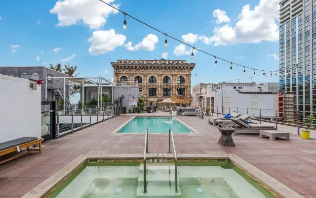 Oneluxstay At HWH LA Downtown