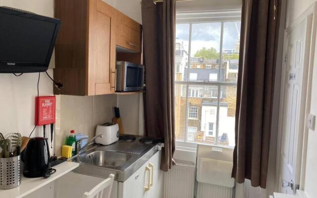 F19- Bright Studio for 1 near Paddington