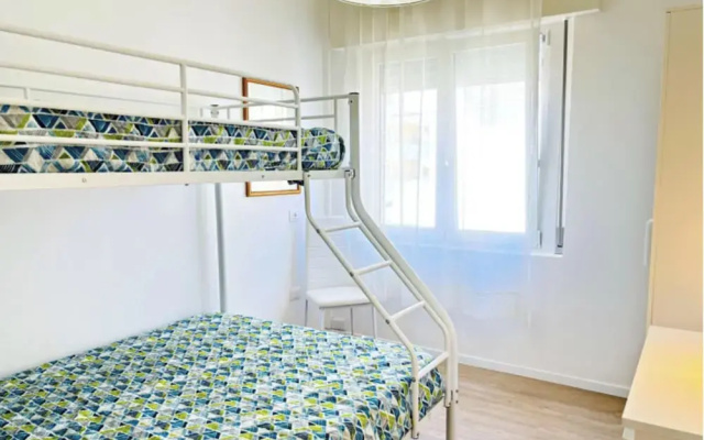 Beachside Apartment With Balcony