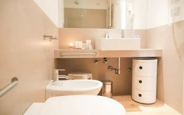 Welc-om Specola Suite Apartment