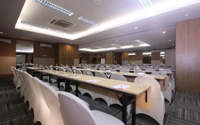 @HOM Simpang Lima Semarang