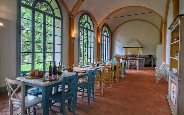 Panoramic Tuscan Villa