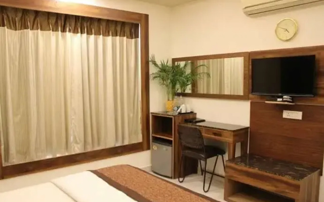 Hotel White Rock Sector 68  Sohna Road