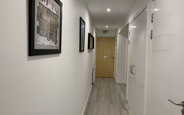 Clyde Waterfront Apartments