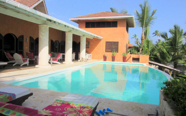 Villa Los Gorgones