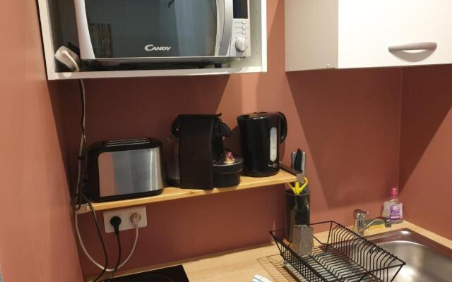 Cosy And Comfortable Studio For 2 In Avignon