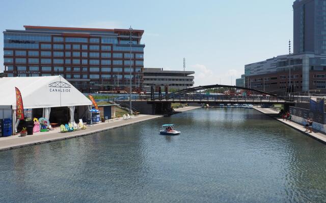 Holiday Inn Express Hotel & Suites Buffalo-Airport by IHG