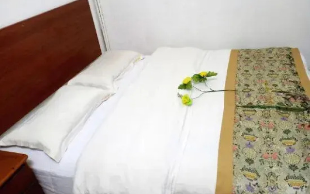 Dreamland Convenience Hotel