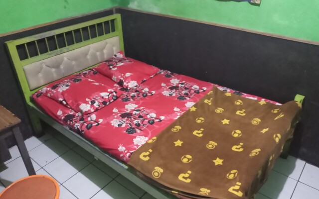 Penginapan 99 by ZUZU