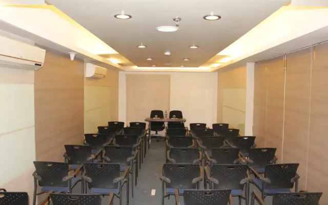 RnB Qube by 1589 Hotels