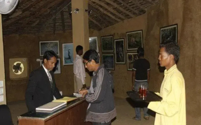 Kanha Village Eco Resort