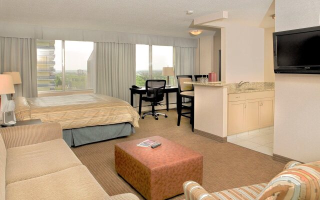 Campus Tower Suite Hotel