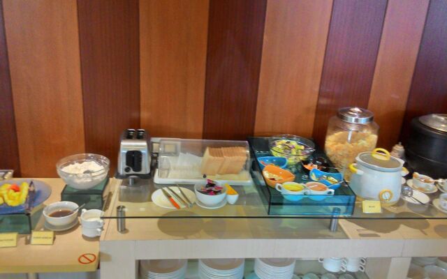 V Hotel Tebet, Jakarta