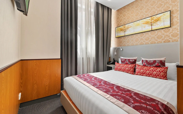 YEHS Hotel Sydney QVB