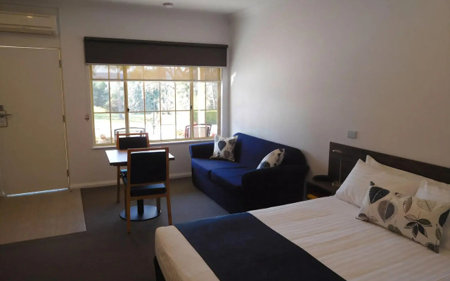 Commercial Golf Resort