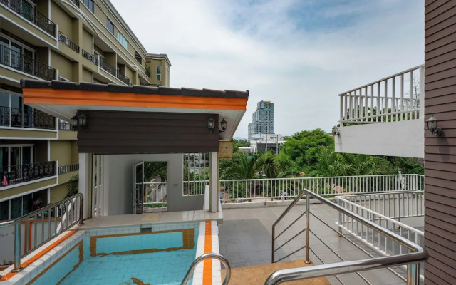 New Nordic Club 2 by Apartwell