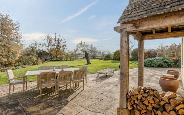 Manor Farm House