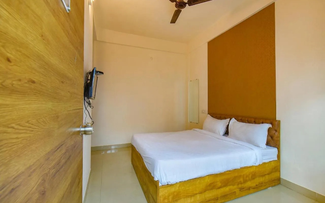 FabHotel Tiru Residency