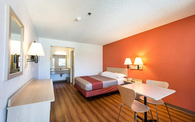 Motel 6 Sparks, NV - Airport - Sparks