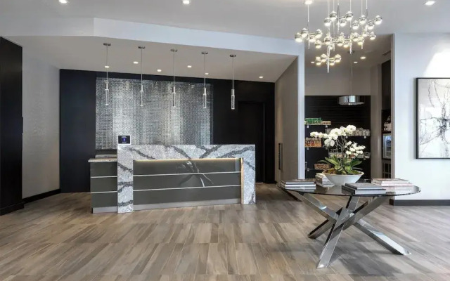 Ac Hotel Boston North