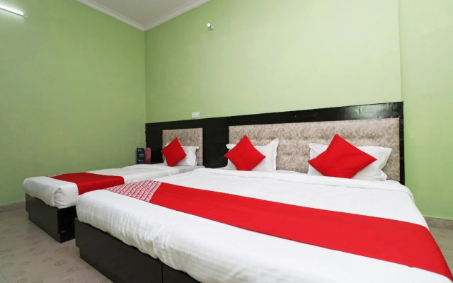 Uma Guest House