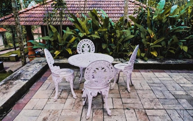 Indeevara Retreat (A unit of Saroma Hill Resorts)