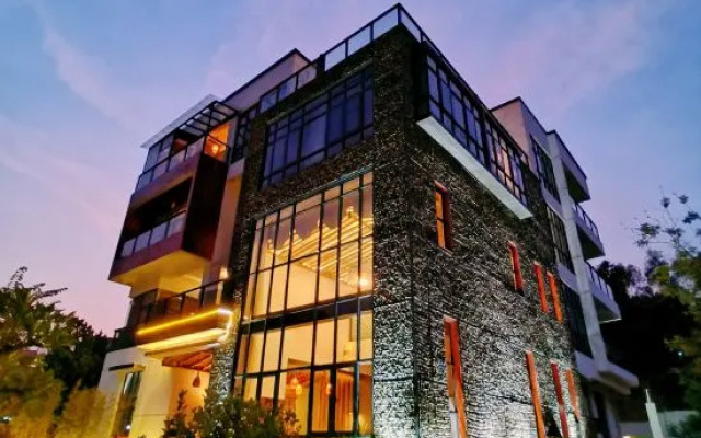 Youran Shanju Hostel